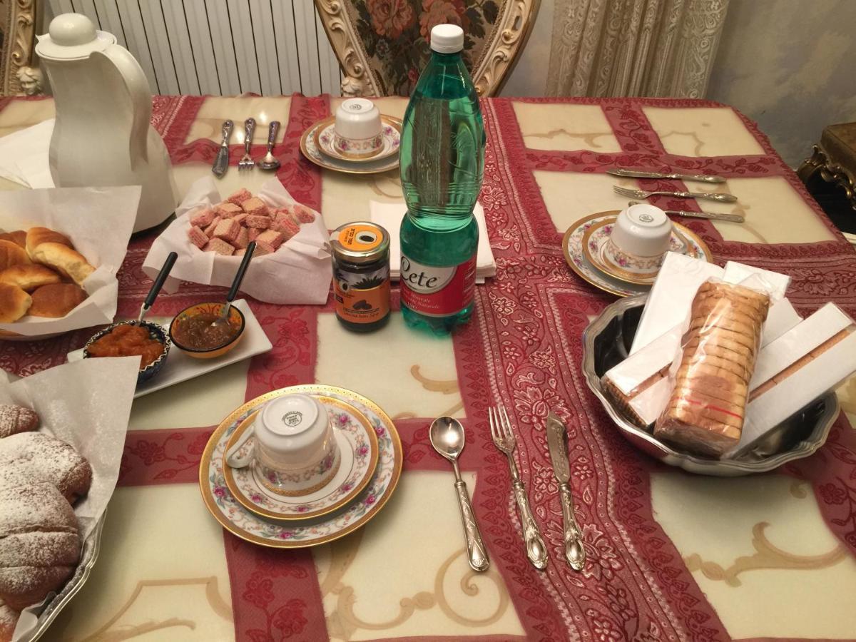 Colazione Da Lolly Panzió Nápoly Kültér fotó