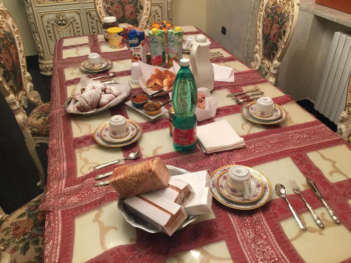 Colazione Da Lolly Panzió Nápoly Kültér fotó