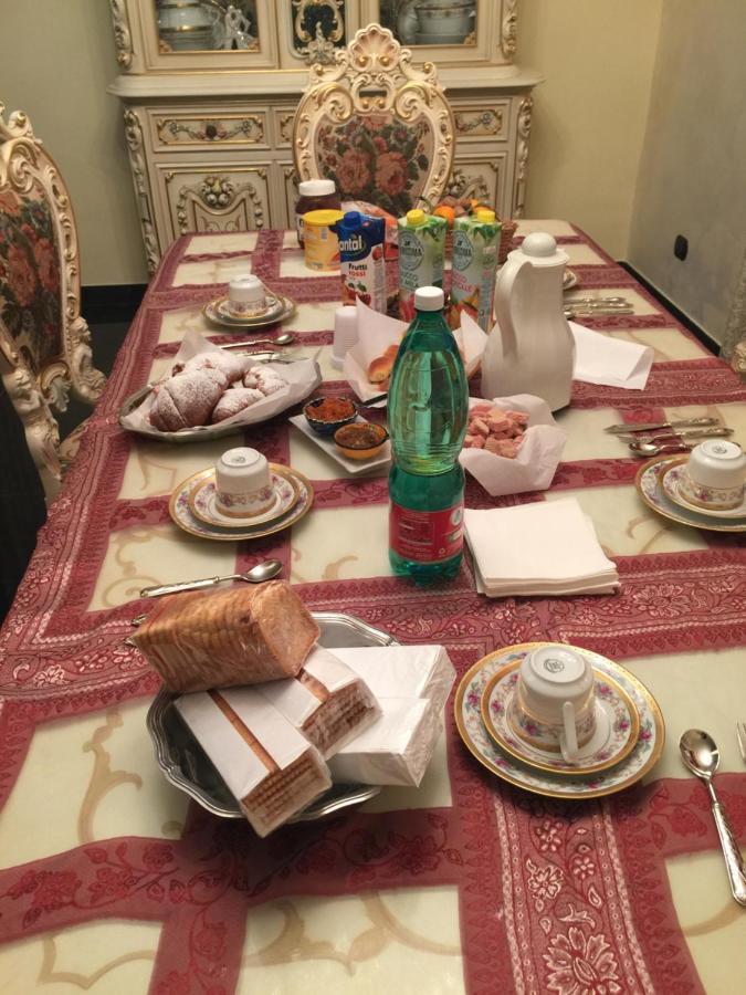Colazione Da Lolly Panzió Nápoly Kültér fotó